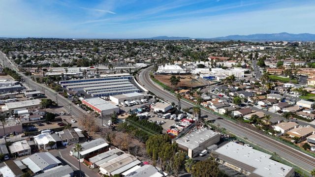 200 Olive Ave 101, Vista, CA 92083