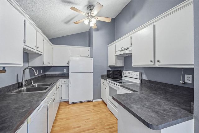 3002 W CLEVELAND STREET A8, Tampa, FL 33609