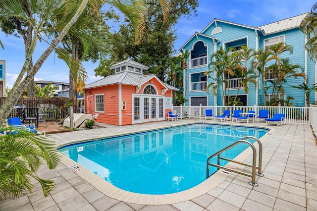 3002 W CLEVELAND STREET A8, Tampa, FL 33609