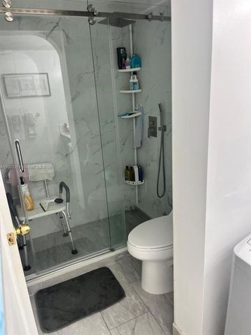 18555 NE 14th Avenue 702A, Miami, FL 33179