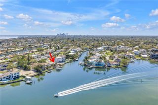 2129 BAYOU GRANDE BOULEVARD NE, St Petersburg, FL 33703