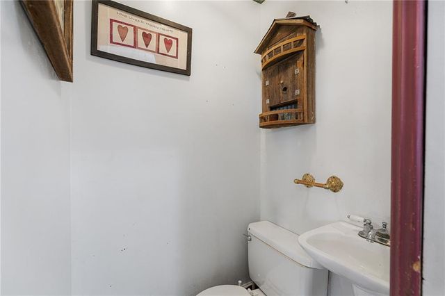 7556 E Hwy 56 Highway, Overbrook, KS 66524