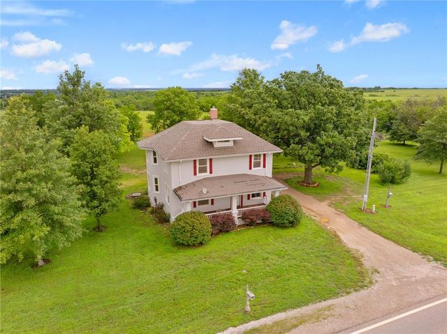7556 E Hwy 56 Highway, Overbrook, KS 66524