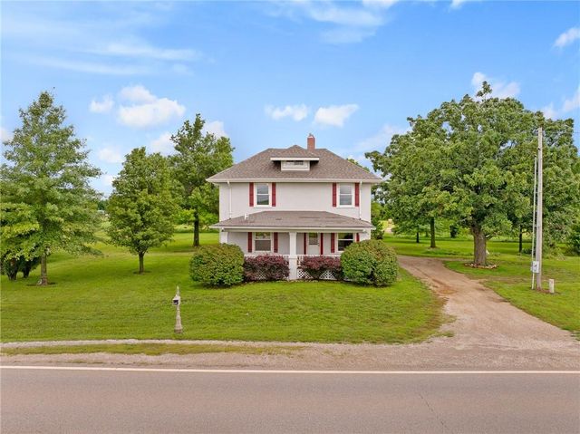 7556 E Hwy 56 Highway, Overbrook, KS 66524