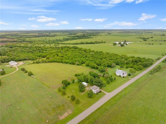 7556 E Hwy 56 Highway, Overbrook, KS 66524