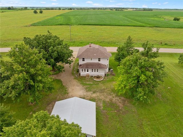 7556 E Hwy 56 Highway, Overbrook, KS 66524