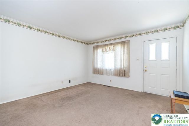 2132 Cypress, Bethlehem City, PA 18018