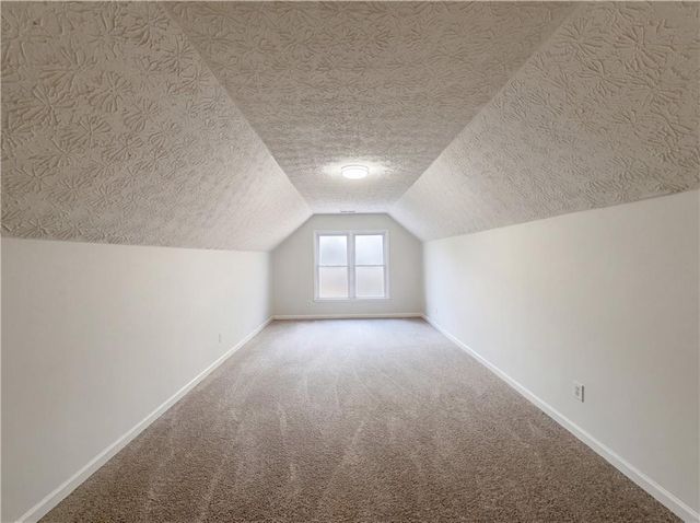 135 Forest Lake Way, Fayetteville, GA 30215