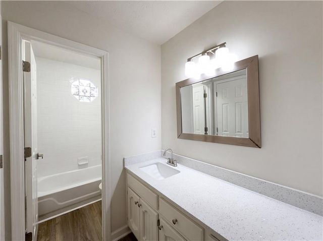 135 Forest Lake Way, Fayetteville, GA 30215