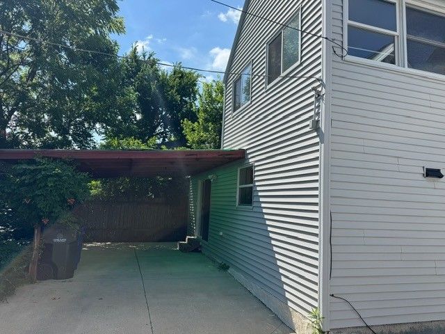 1919 8th Avenue SE, Cedar Rapids, IA 52403