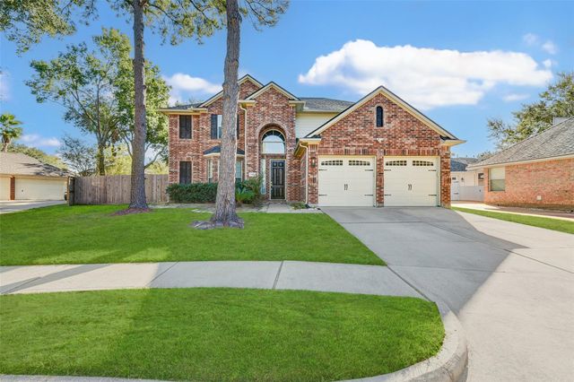 8918 Cade Drive, Houston, TX 77095