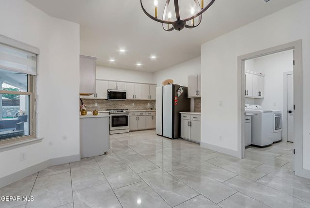 10819 LOMA DE AMOR Lane, El Paso, TX 79934