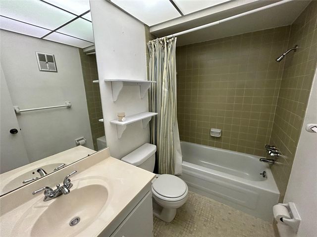 1428 56TH STREET W 1428, Bradenton, FL 34209