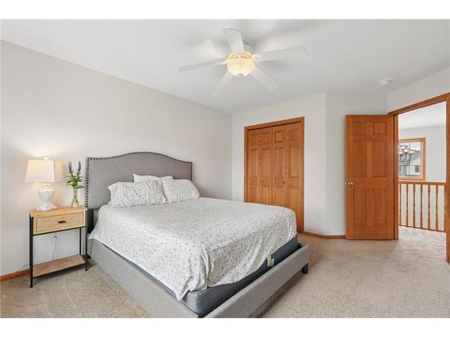 9595 Dunes Avenue, Cottage Grove, MN 55016