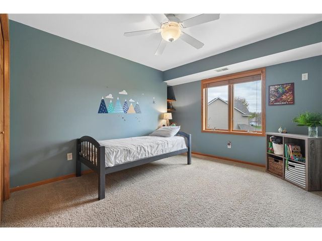 9595 Dunes Avenue, Cottage Grove, MN 55016