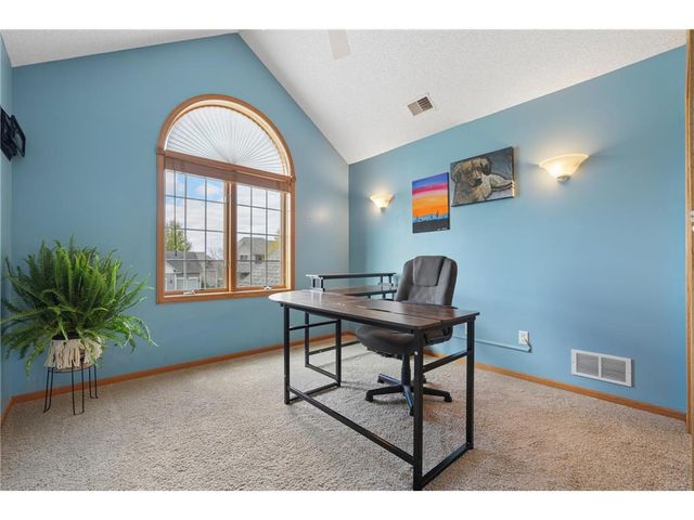 9595 Dunes Avenue, Cottage Grove, MN 55016
