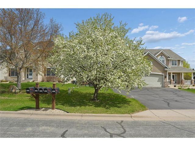9595 Dunes Avenue, Cottage Grove, MN 55016