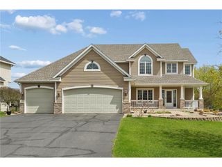 9595 Dunes Avenue, Cottage Grove, MN 55016