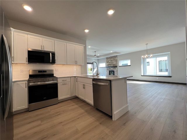 1298 Berkshire Lane, North Liberty, IA 52317