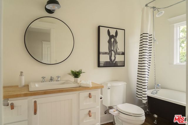 1635 N Avenue 54, Los Angeles, CA 90042