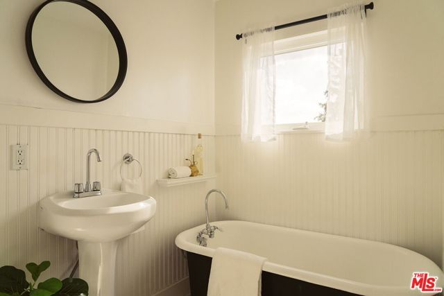 1635 N Avenue 54, Los Angeles, CA 90042