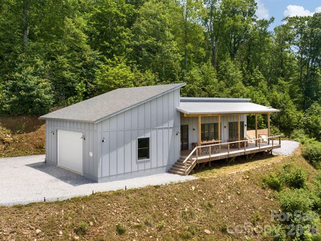 511 Emerald Mine Road, Spruce Pine, NC 28777