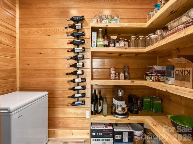 511 Emerald Mine Road, Spruce Pine, NC 28777