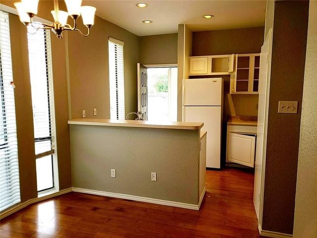 2002 N Fitzhugh Avenue 1, Dallas, TX 75204