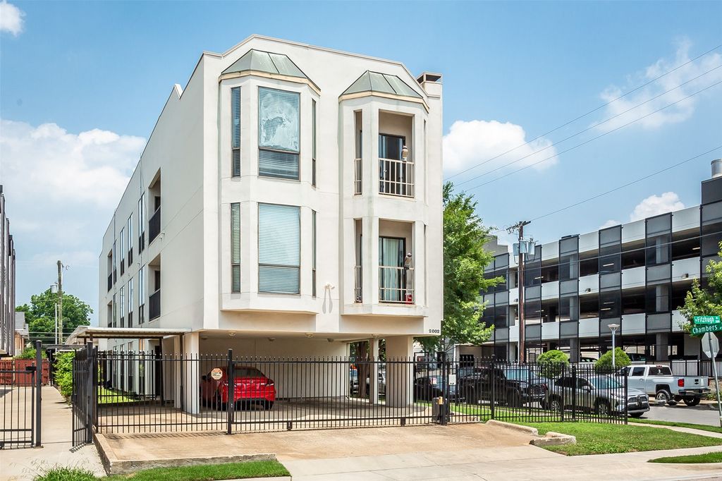 2002 N Fitzhugh Avenue 1, Dallas, TX 75204