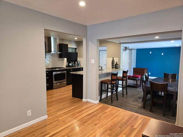 606 Shadywood, San Antonio, TX 78216