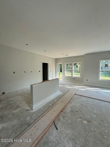 786 Southerland Peak Court, Raeford, NC 28376