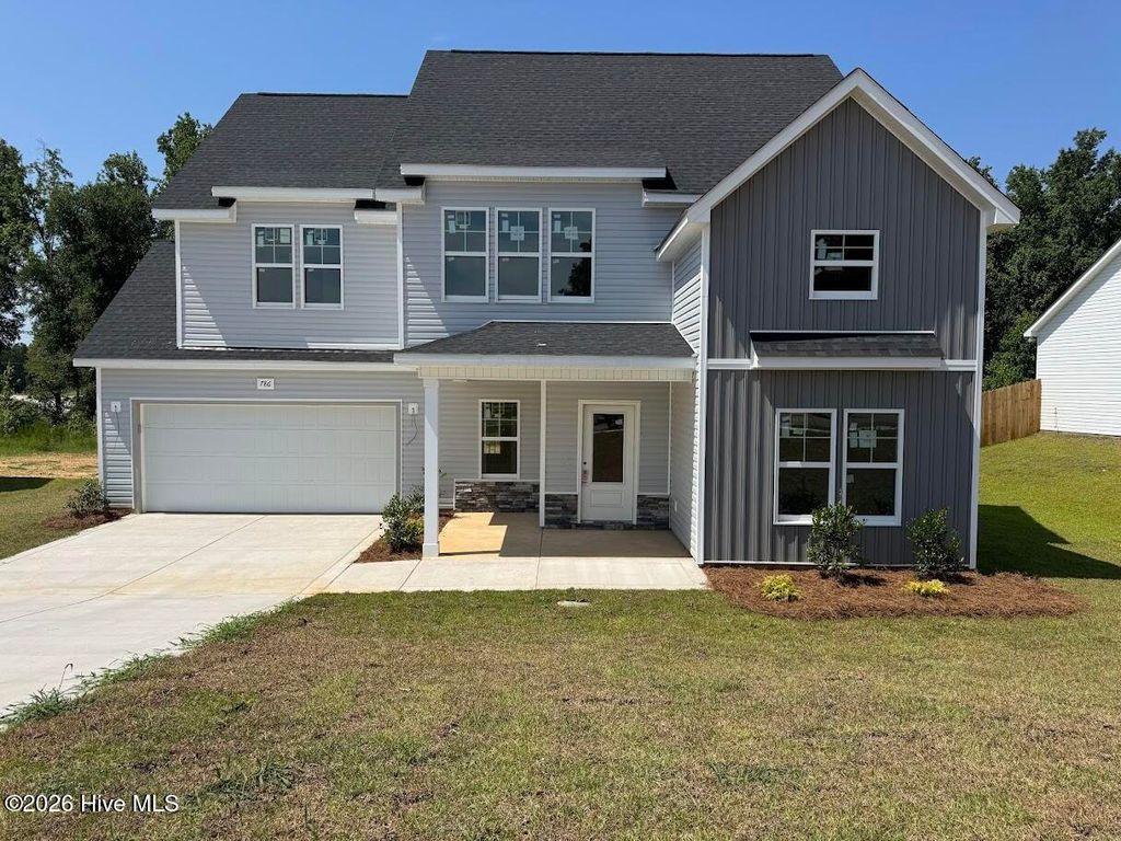 786 Southerland Peak Court, Raeford, NC 28376