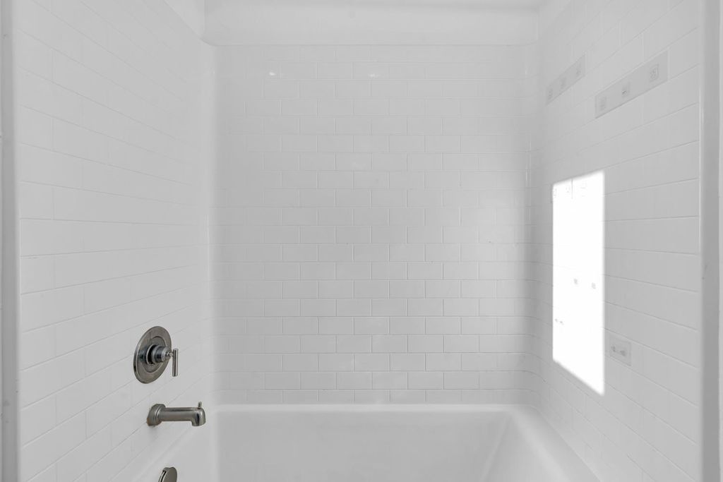 Image 22 of property listing at 1240 Atlantica Drive S, Madera, CA 93636