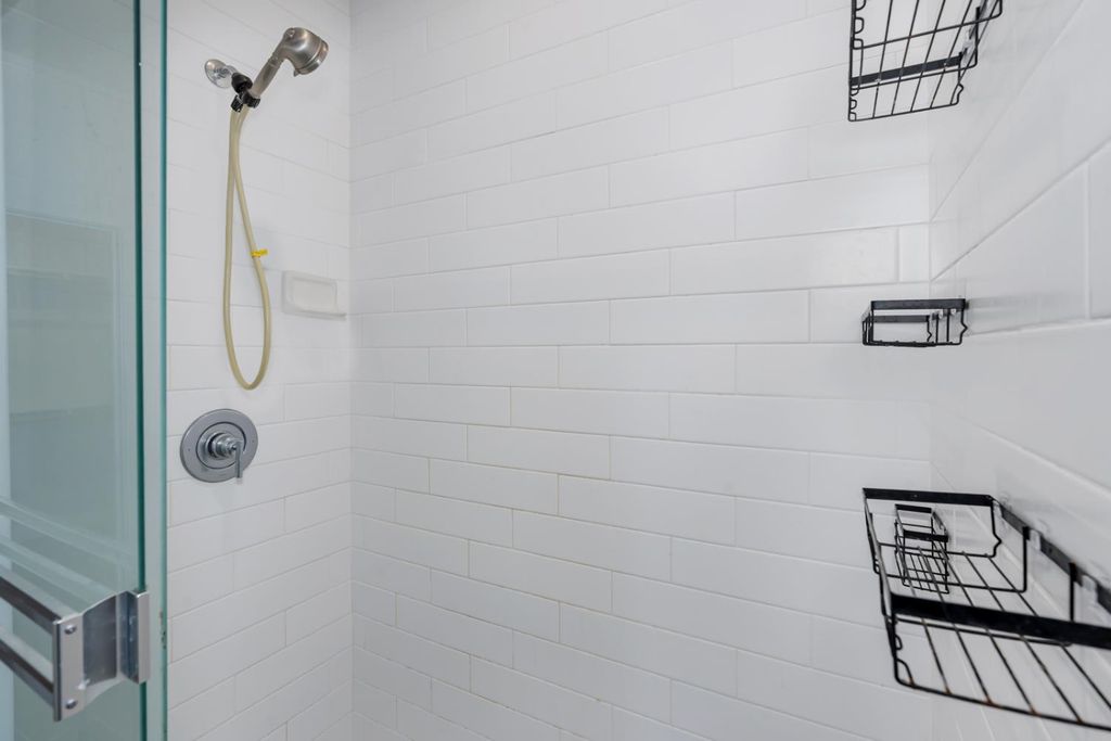 Image 31 of property listing at 1240 Atlantica Drive S, Madera, CA 93636