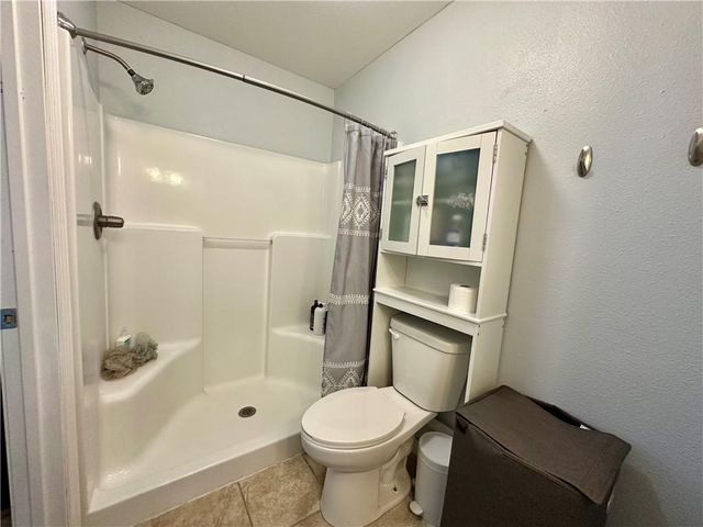 922 E 4th Street, Maryville, MO 64468