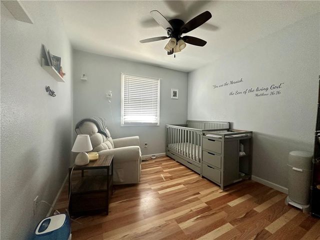 922 E 4th Street, Maryville, MO 64468