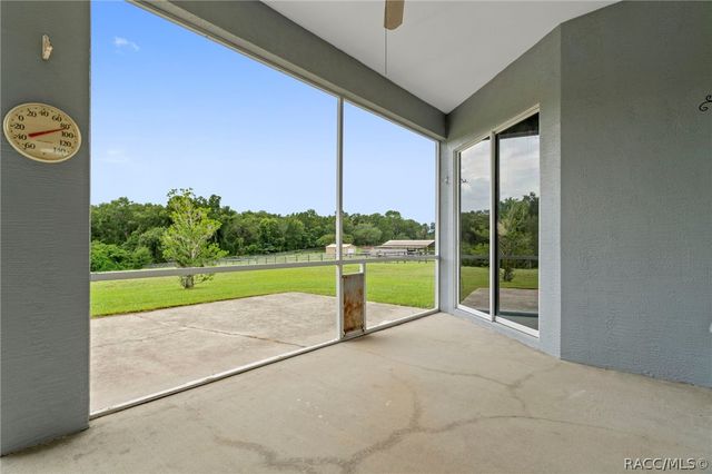 8424 E Zephyr Wing Court, Floral City, FL 34436
