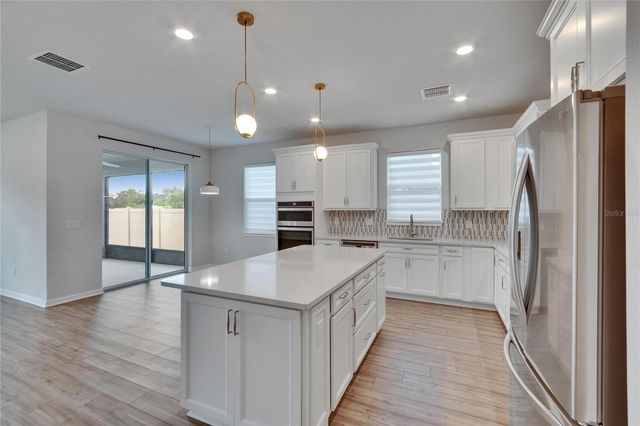4622 DOVER BLUFF COURT, Valrico, FL 33594