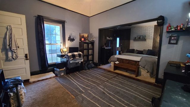 711 S Washington Ave, Wellington, KS 67152