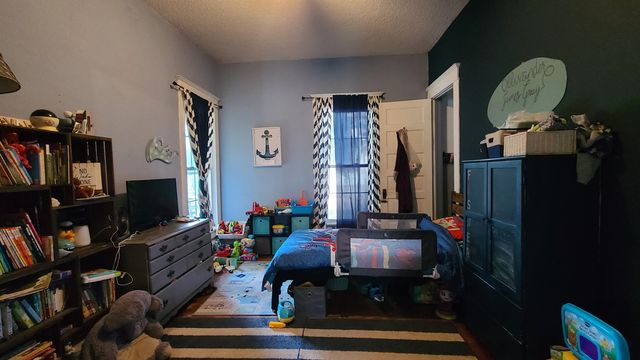 711 S Washington Ave, Wellington, KS 67152