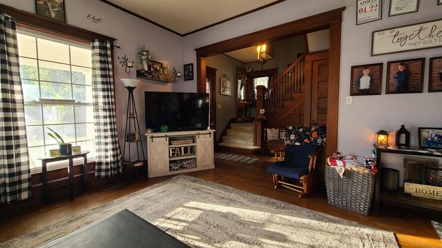 711 S Washington Ave, Wellington, KS 67152