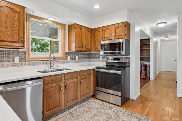 45412 Sun Country Drive, Elizabeth, CO 80107