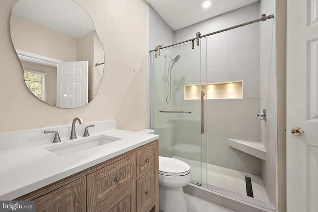 3 VILLAGE GREEN DR, Ocean View, DE 19970