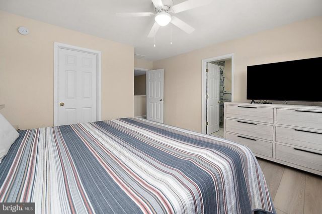 3 VILLAGE GREEN DR, Ocean View, DE 19970