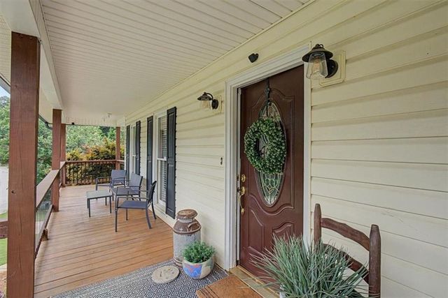 212 Berkeley Way, Dallas, GA 30157