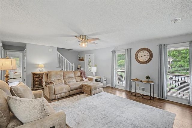 212 Berkeley Way, Dallas, GA 30157