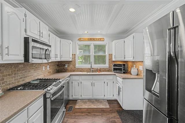 212 Berkeley Way, Dallas, GA 30157
