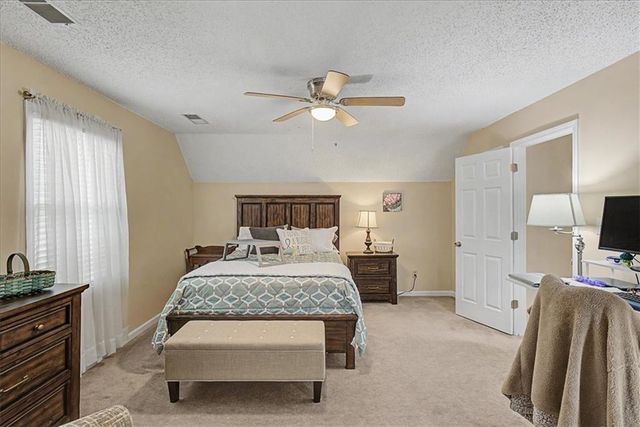 212 Berkeley Way, Dallas, GA 30157