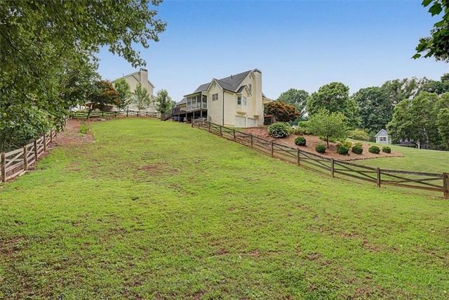 212 Berkeley Way, Dallas, GA 30157