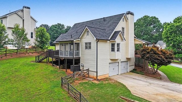212 Berkeley Way, Dallas, GA 30157